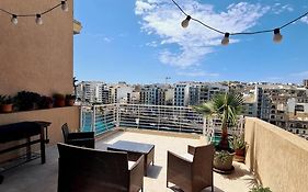 2 Bedroom Seafront Duplex Penthouse In The Heart Of Spinola Bay